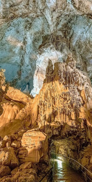 Jeita Grotto, Byblos and Harissa Day Trip